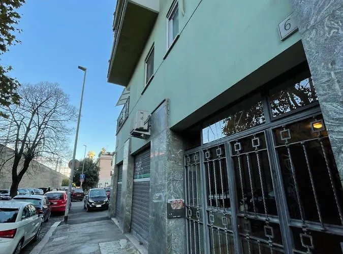 Monstera House Trastevere