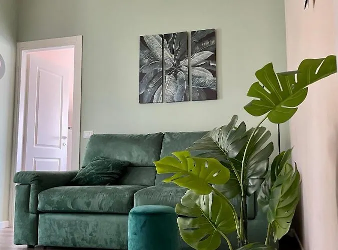 Monstera House Trastevere Rome